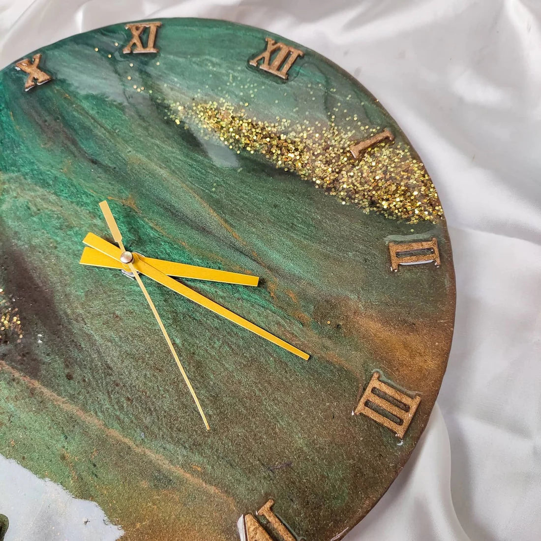 Resin Art Clock