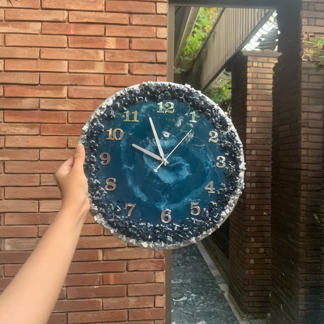 Resin Art Clock