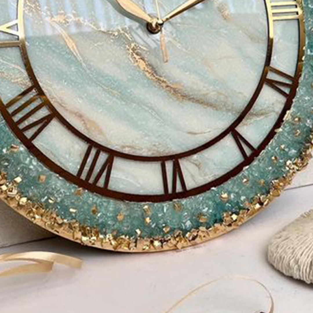 The Artisan’s Timepiece – A Handmade Resin Clock Masterpiece