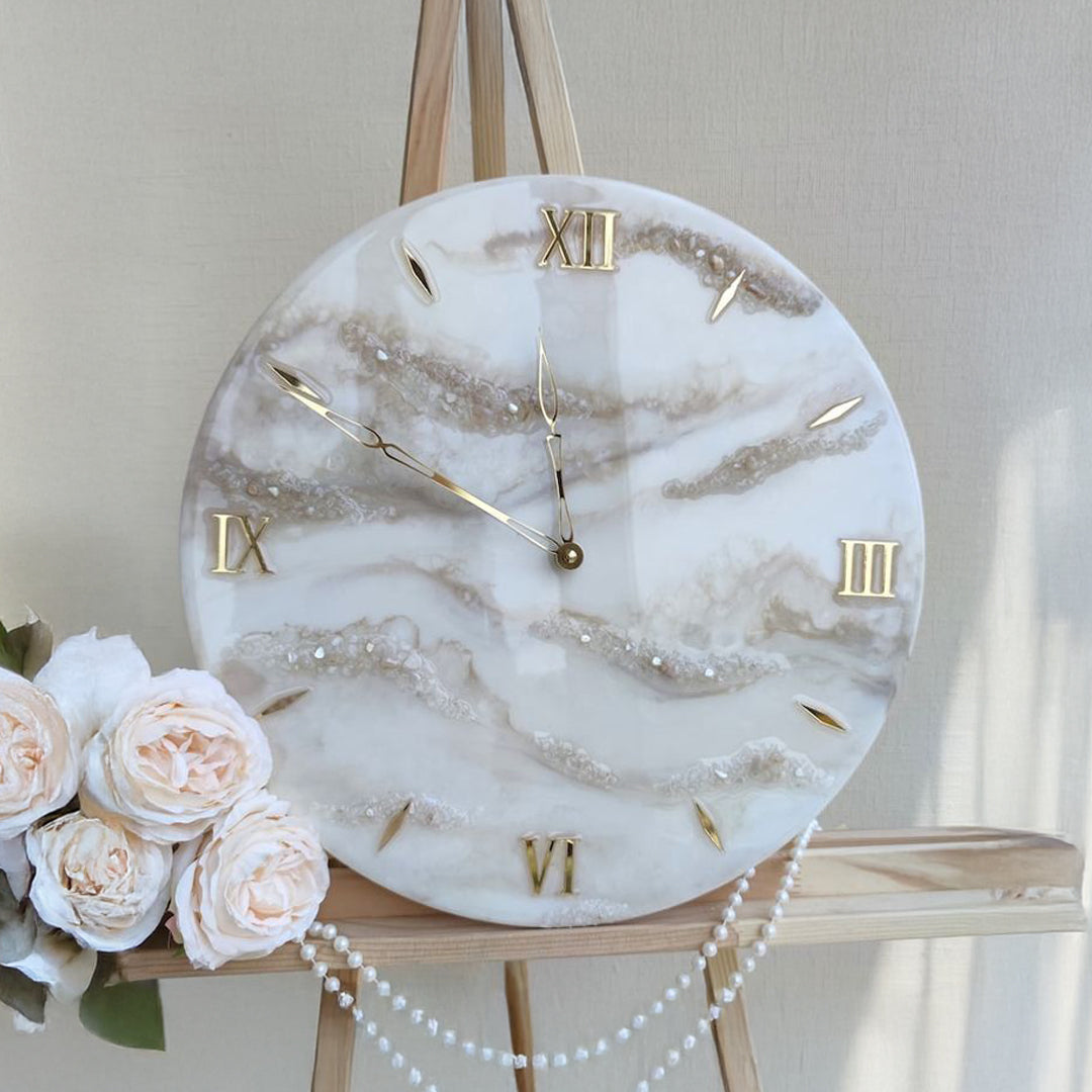 Light Mist Resin Clock – A Fall-Inspired Masterpiece