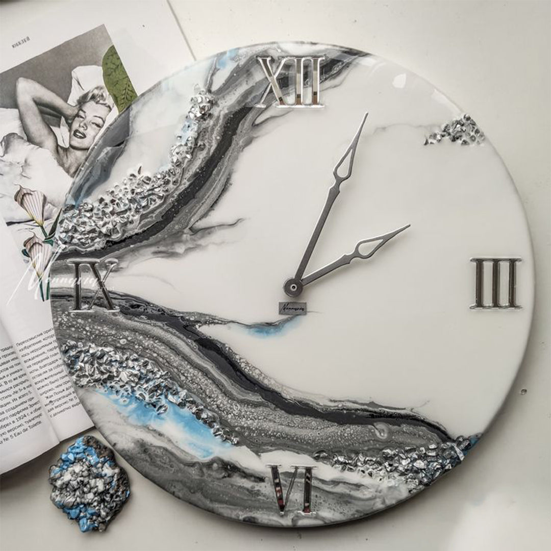 Crystal Mirage Resin Clock – Where Art Meets Perfection