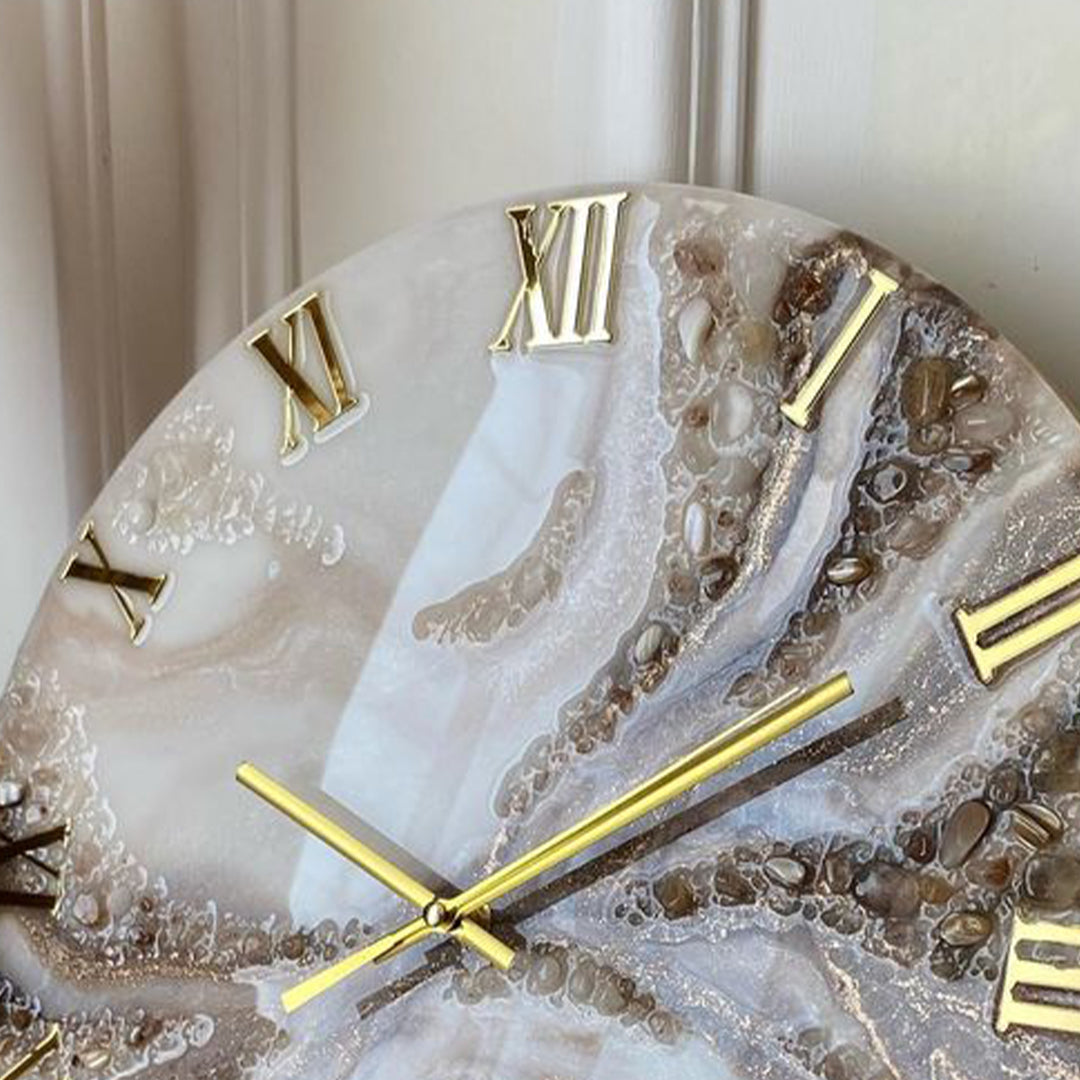 Modern Resin Art Clock – Elevate Your Interior Design